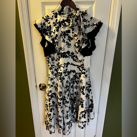 NWT Mikael Aghal asymmetrical black and white dress fully lined size 6 - Picture 1 of 6